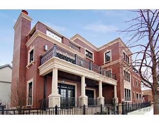 3804 N Janssen, Chicago, IL 60613