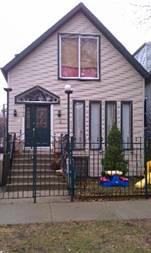 2745 N Albany, Chicago, IL 60647