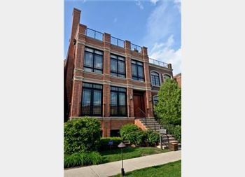 1634 W Surf, Chicago, IL 60657