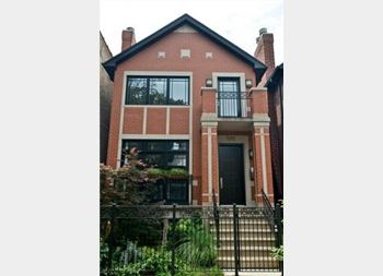 3252 N Leavitt, Chicago, IL 60618