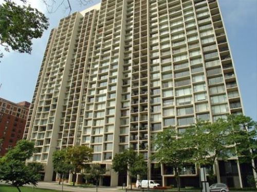 3200 N Lake Shore Unit 611, Chicago,  60657