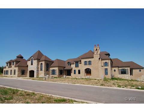 3331 Pepper Creek, Valparaiso, IN 46383
