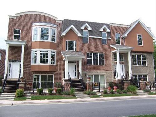 16020 S Veterans Park Unit 16020, South Holland, IL 60473
