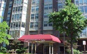 525 W Hawthorne Unit 2701, Chicago, IL 60657