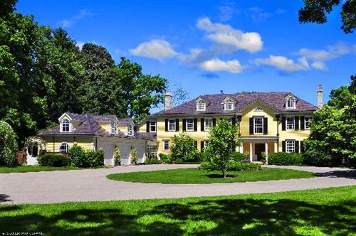 255 N Mayflower, Lake Forest, IL 60045