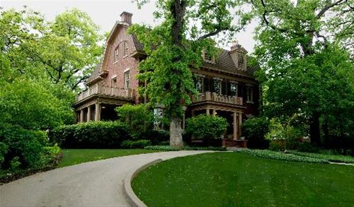 9822 S Longwood, Chicago, IL 60643