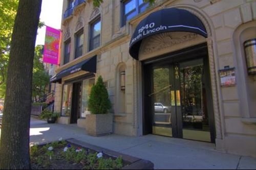 1940 N Lincoln Unit 305, Chicago, IL 60614