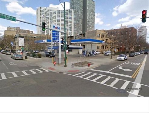 3901 N Broadway, Chicago, IL 60613