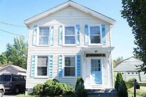 1201 Illinois, St. Charles, IL 60174