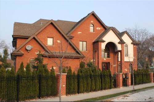 5700 N Kerbs, Chicago, IL 60646