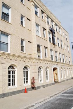 1810 W Jackson, Chicago, IL 60612