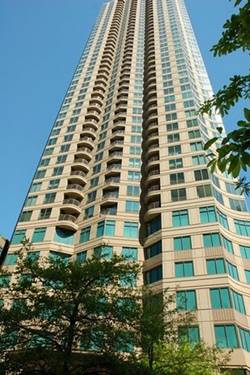 400 N La Salle Unit 3401, Chicago, IL 60654