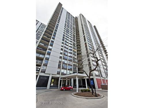 1460 N Sandburg Unit 2401, Chicago, IL 60610