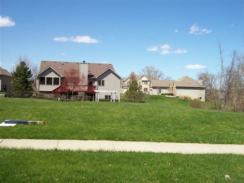 1137 Oak Point, Antioch, IL 60002