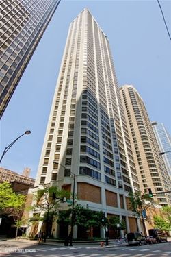 400 E Ohio Unit 2703, Chicago, IL 60611