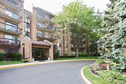 601 Lake Hinsdale Unit 201, Willowbrook, IL 60527