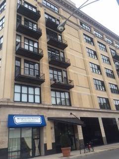 1601 W School Unit 414, Chicago, IL 60657