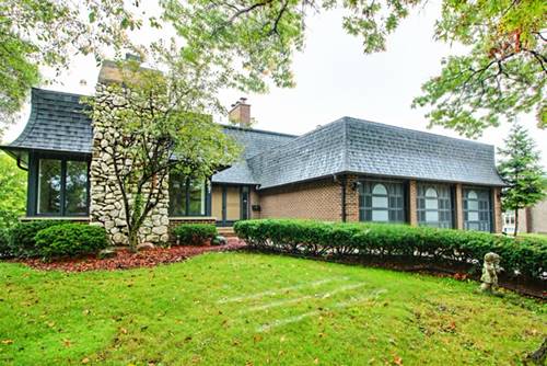867 N Virginia Lake, Palatine, IL 60074