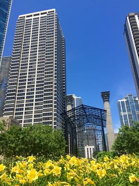 360 E Randolph Unit 1502, Chicago, IL 60601