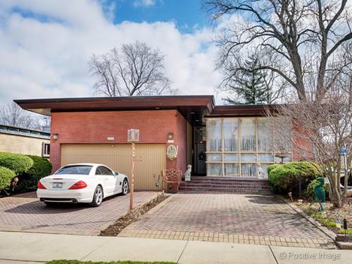 7115 N Kedvale, Lincolnwood, IL 60712