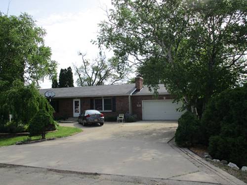 390 N East, Somonauk, IL 60552