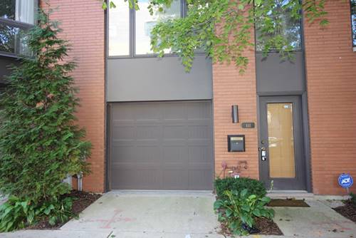 441 W Blackhawk, Chicago, IL 60610