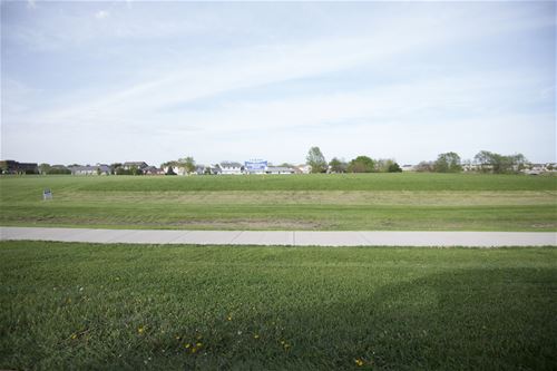 Lot A North ( Rt 52), Manhattan, IL 60442