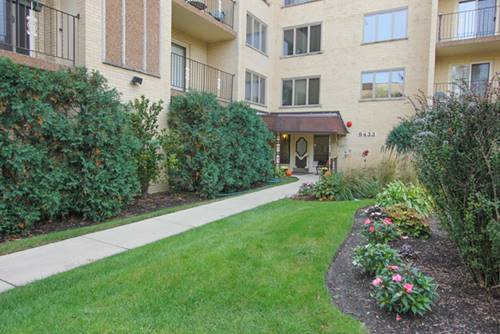 6433 W Belle Plaine Unit 310, Chicago, IL 60634