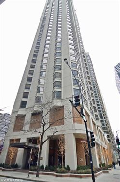 400 E Ohio Unit 1403, Chicago, IL 60611