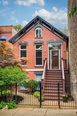 1566 N Hoyne, Chicago, IL 60622