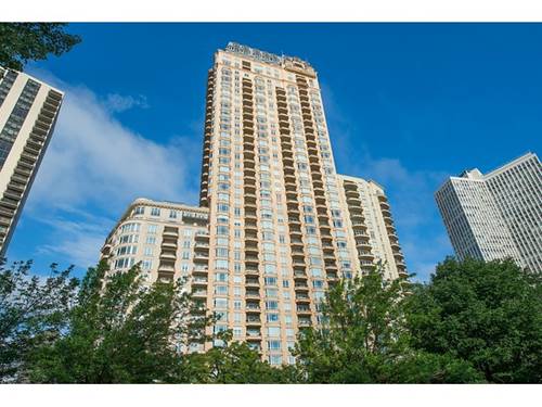 2550 N Lakeview Unit S1503, Chicago, IL 60614