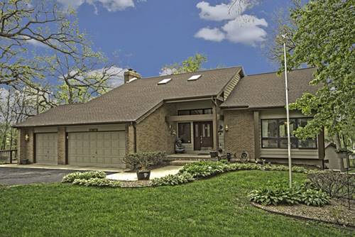 28595 W Hillcrest, Cary, IL 60013