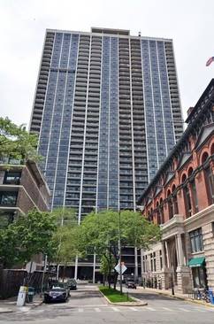 1560 N Sandburg Unit 312, Chicago, IL 60610