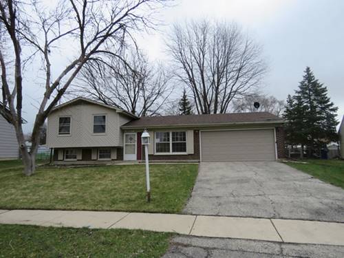 8207 Northway, Hanover Park, IL 60133