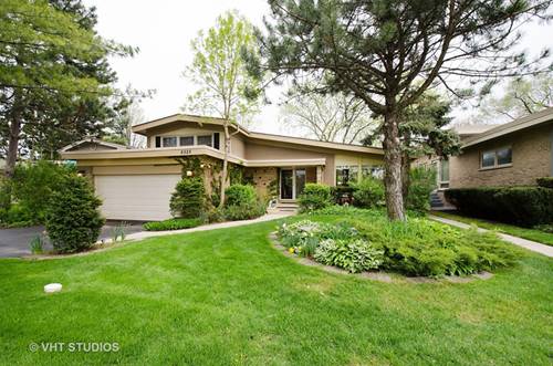 6525 N Knox, Lincolnwood, IL 60712