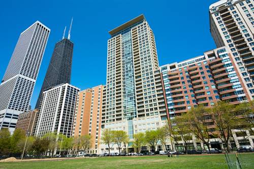 250 E Pearson Unit 2706, Chicago, IL 60611