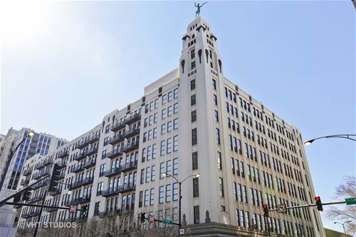 758 N Larrabee Unit 704, Chicago, IL 60654