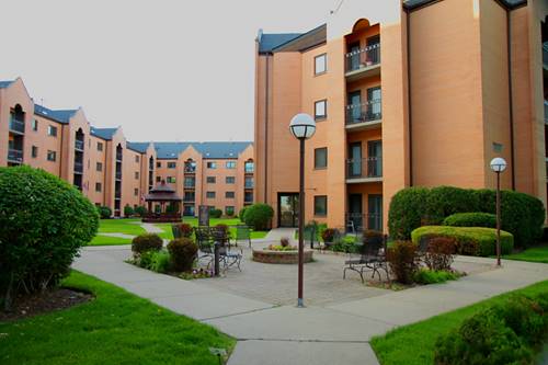 7400 W Lawrence Unit 135, Harwood Heights, IL 60706