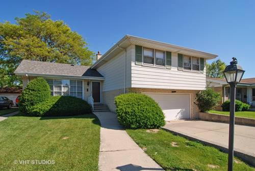 10668 Newbury, Westchester, IL 60154