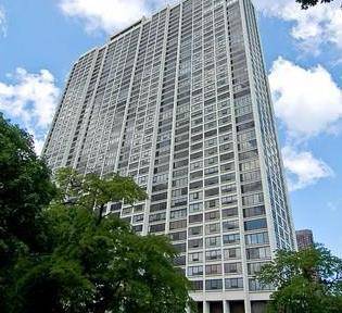 2800 N Lake Shore Unit 1702, Chicago, IL 60657