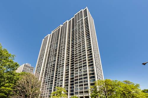 2800 N Lake Shore Unit 1806, Chicago, IL 60657