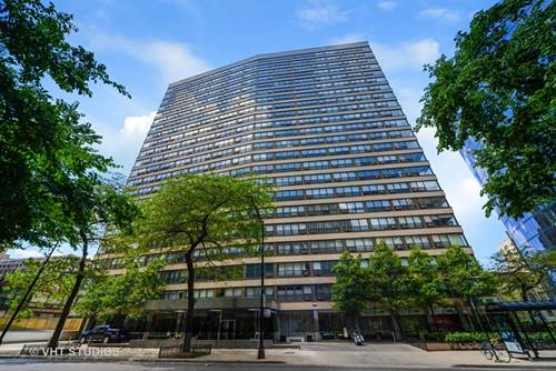 2930 N Sheridan Unit 1212, Chicago, IL 60657