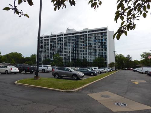 2005 S Finley Unit 703, Lombard, IL 60148