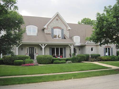 2701 Royal Lytham, St. Charles, IL 60174