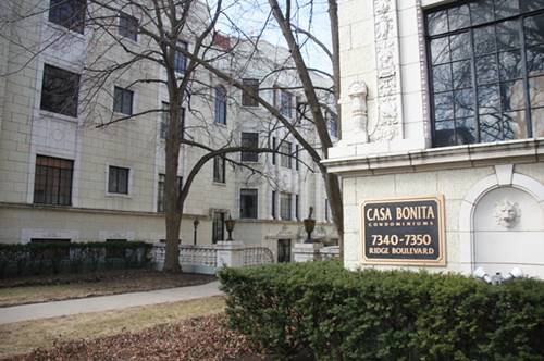 7340 N Ridge Unit 2B, Chicago, IL 60645