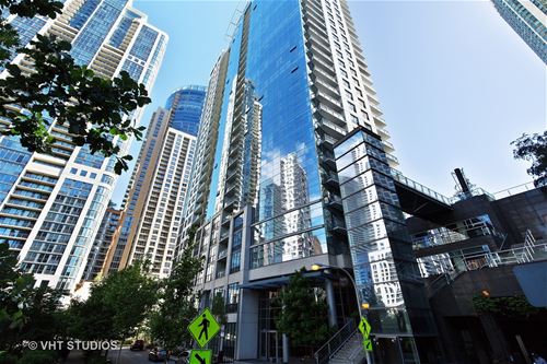 201 N Westshore Unit 1302, Chicago, IL 60601