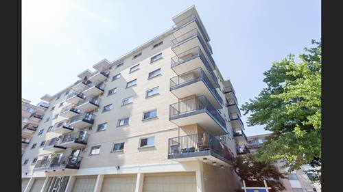 315 Des Plaines Unit 504, Forest Park, IL 60130