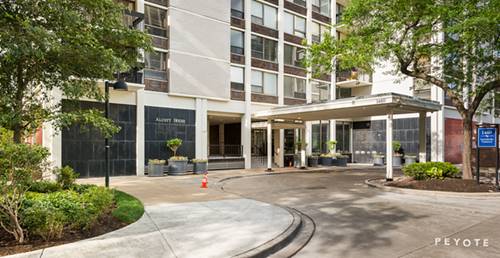 1460 N Sandburg Unit 905, Chicago, IL 60610