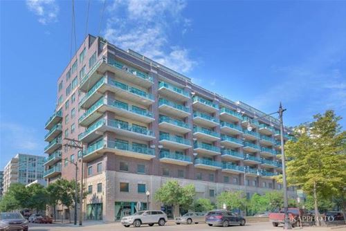 920 W Madison Unit E5, Chicago, IL 60607