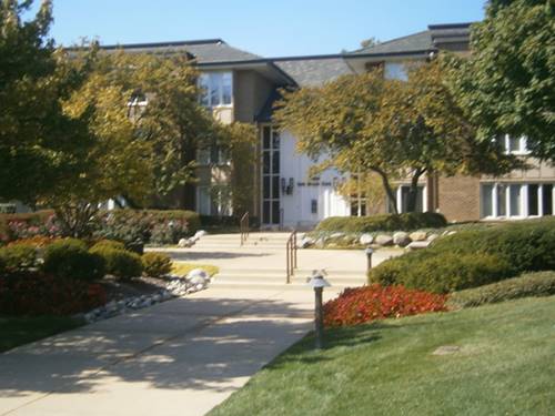 1 Oak Brook Club Unit A-304, Oak Brook, IL 60523